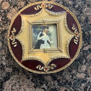 Elegant Red and Gold Photo Frame small